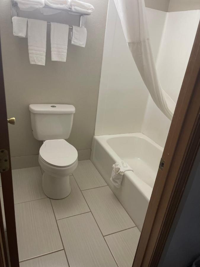 Royal Inn & Suites Mountain Grove Eksteriør billede