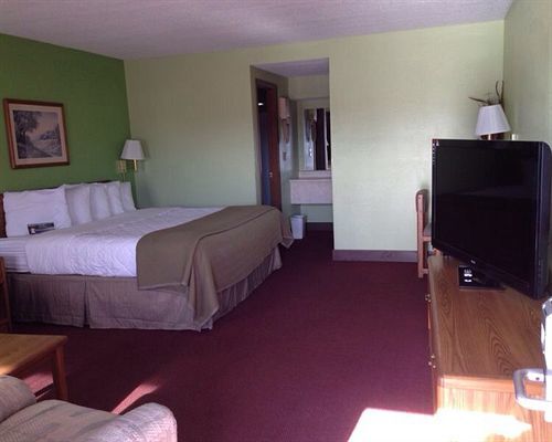 Royal Inn & Suites Mountain Grove Eksteriør billede